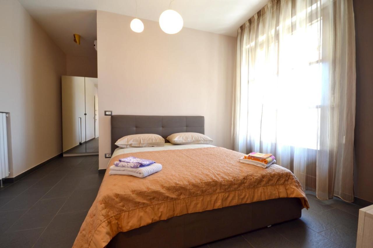 Charming Flat In Vercelli - 50 Sqm - Cosy Balcony. Apartamento Exterior foto